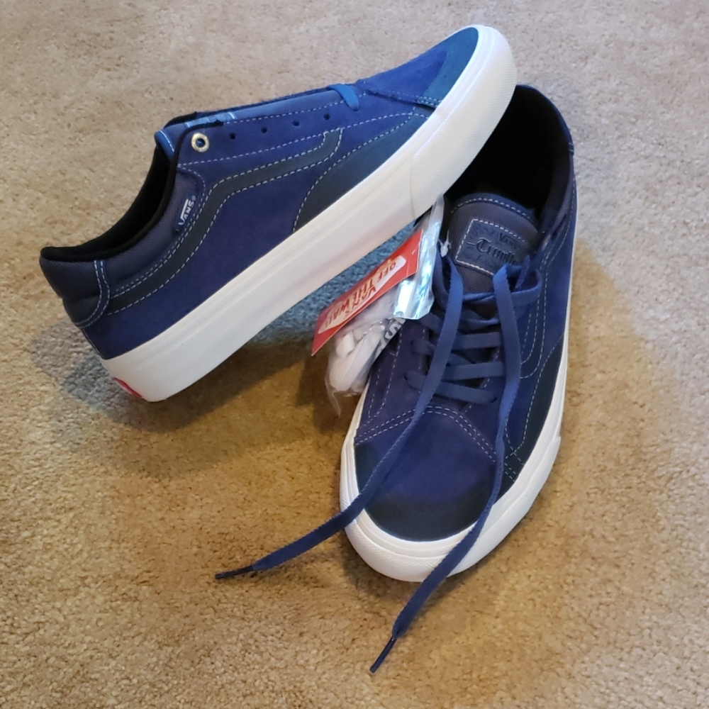 TNT Advanced Prototype kicks